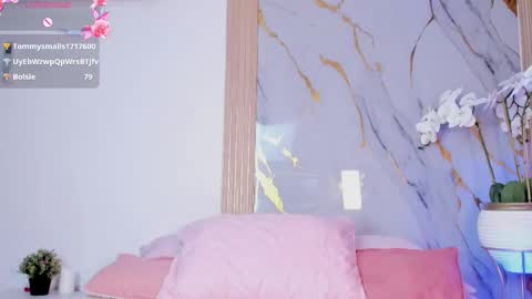   online show from February 8, 2026, 12:19 pm