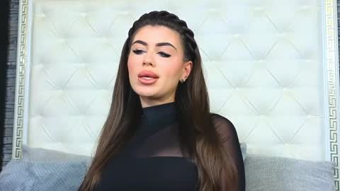 Gabriela online show from May 5, 2026, 5:04 am