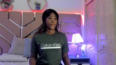 rosi_cooper online show from January 6, 2026, 11:14 am