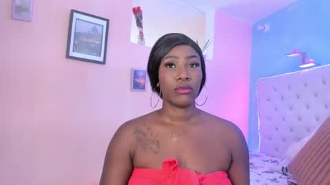 rosi_cooper online show from July 17, 2026, 12:23 pm