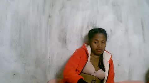 rosia online show from September 11, 2025, 11:05 pm