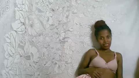 rosia online show from September 19, 2025, 11:33 am