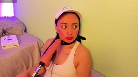 rosie_jhons online show from February 13, 2025, 4:00 am