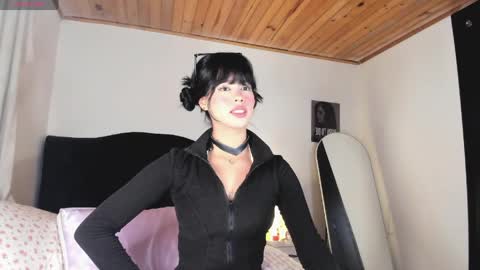Rosieeee  online show from April 29, 2026, 4:55 pm