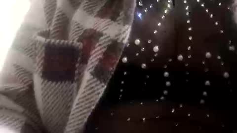 rosieleebrown online show from November 6, 2025, 4:24 am