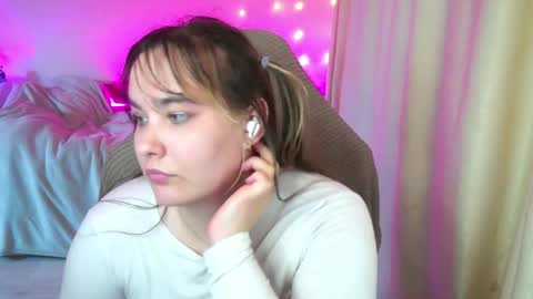 RosieNana online show from April 30, 2026, 8:57 pm