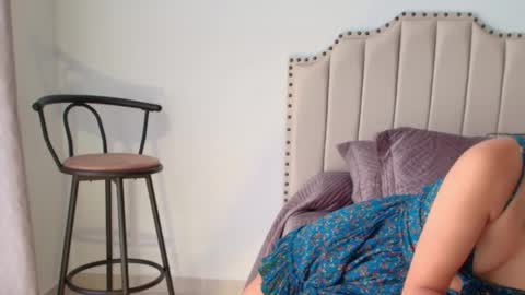 Snapshot of ross_bakerhot chatting on February 17, 2025, 2:59 pm Ross BakerHot online show from February 17, 2025, 2:59 pm