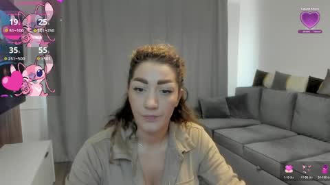 Snapshot of rossana_doll chatting on April 6, 2026, 8:04 am Rossa online show from April 6, 2026, 8:04 am