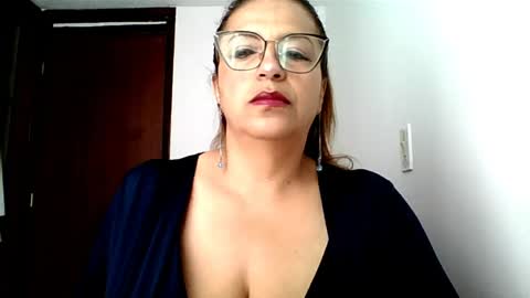 Rossana  online show from June 2, 2026, 12:29 pm