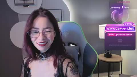 Snapshot of rosse_98_ chatting on July 10, 2026, 2:41 pm Miss Rosse online show from July 10, 2026, 2:41 pm