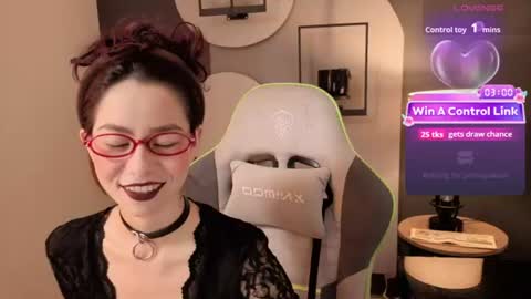 Snapshot of rosse_98_ chatting on August 4, 2026, 3:03 pm Miss Rosse online show from August 4, 2026, 3:03 pm