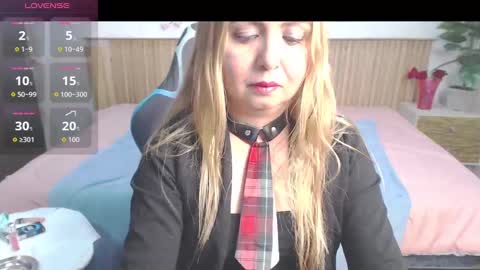 Snapshot of rosse_meyer chatting on November 8, 2025, 7:12 pm MY NAME IS ROSSE online show from November 8, 2025, 7:12 pm