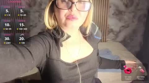 Snapshot of rosse_meyer chatting on July 18, 2026, 7:17 pm MY NAME IS ROSSE online show from July 18, 2026, 7:17 pm