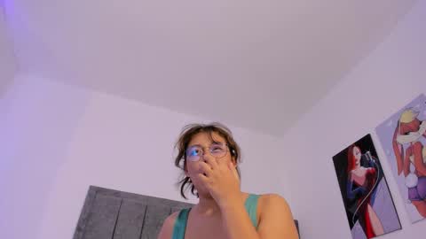 rosse_taylorx1 online show from March 6, 2026, 6:59 pm