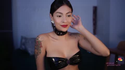 Snapshot of rosseyquiin chatting on May 9, 2026, 5:45 am Rossey online show from May 9, 2026, 5:45 am
