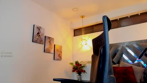 Ross online show from September 13, 2025, 4:01 am