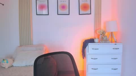 rossy_x online show from March 7, 2026, 8:28 pm