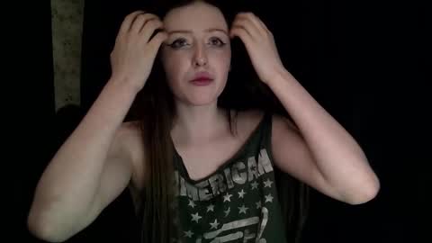 Snapshot of rosy_petal chatting on January 7, 2026, 5:59 pm rosy_petal online show from January 7, 2026, 5:59 pm