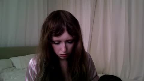 Snapshot of rosy_petal chatting on March 29, 2026, 1:33 pm rosy_petal online show from March 29, 2026, 1:33 pm