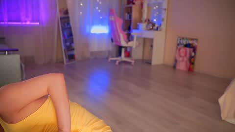 Snapshot of rosyemily chatting on October 19, 2025, 1:34 pm Hi Im Maria Check my Bio online show from October 19, 2025, 1:34 pm