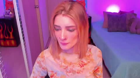 rot_wallace online show from June 3, 2026, 11:32 pm