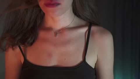 Snapshot of roter_rita chatting on June 4, 2026, 6:25 pm roter_rita online show from June 4, 2026, 6:25 pm