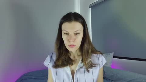 Snapshot of roter_rita chatting on June 7, 2026, 3:43 am roter_rita online show from June 7, 2026, 3:43 am