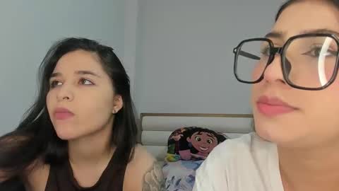 rous_and_sweet09 online show from April 30, 2026, 1:45 am