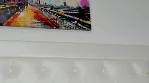 rouse_sexy_hotxx77 online show from September 24, 2025, 12:52 pm