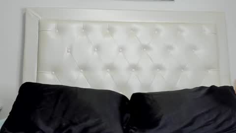 Snapshot of rouse_sexy_hotxx77 chatting on June 24, 2026, 2:10 am rouse_sexy_hotxx77 online show from June 24, 2026, 2:10 am