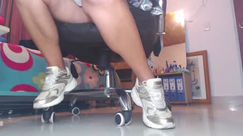 Snapshot of rousee_dawso chatting on June 23, 2026, 2:31 am Rouse online show from June 23, 2026, 2:31 am