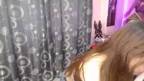 rousepiel online show from March 24, 2026, 7:52 pm