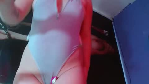 Snapshot of rouserios04 chatting on October 10, 2025, 12:48 pm rouserios online show from October 10, 2025, 12:48 pm