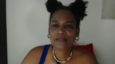 luxa online show from May 25, 2026, 1:06 pm