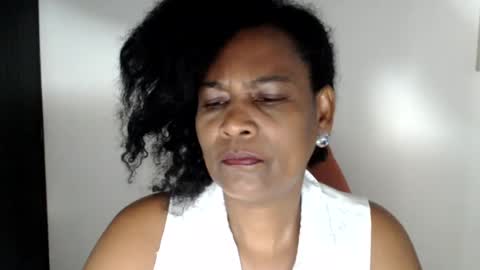 Snapshot of roushlove chatting on July 20, 2026, 1:13 pm luxa online show from July 20, 2026, 1:13 pm