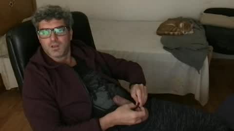 Snapshot of rousshen chatting on June 11, 2026, 4:49 pm rousshen online show from June 11, 2026, 4:49 pm