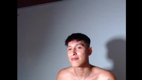 Snapshot of rowanboy23 chatting on July 19, 2026, 12:03 am rowanboy23 online show from July 19, 2026, 12:03 am