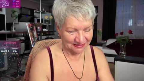 Snapshot of roxana_brooks chatting on February 14, 2025, 3:26 pm Roxana online show from February 14, 2025, 3:26 pm