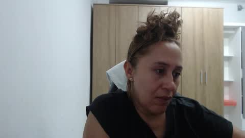 Roxana online show from March 10, 2026, 2:16 am