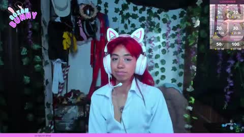 Snapshot of roxanbunny chatting on March 4, 2025, 5:45 pm roxxy online show from March 4, 2025, 5:45 pm