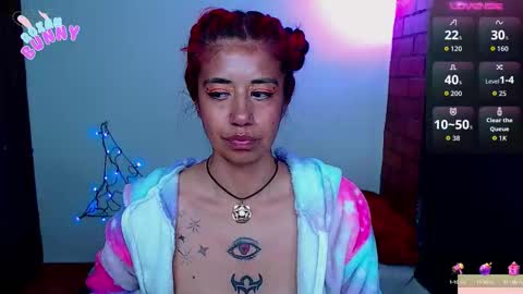 Snapshot of roxanbunny chatting on October 3, 2025, 11:51 am roxxy online show from October 3, 2025, 11:51 am