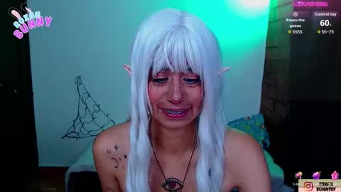 Snapshot of roxanbunny chatting on October 9, 2025, 9:13 pm roxxy online show from October 9, 2025, 9:13 pm