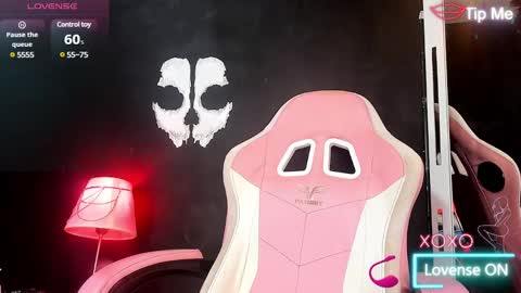 Roxane  online show from February 15, 2025, 10:00 am