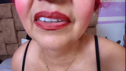 Snapshot of roxettemature chatting on May 2, 2026, 12:21 pm RoxetteMature online show from May 2, 2026, 12:21 pm
