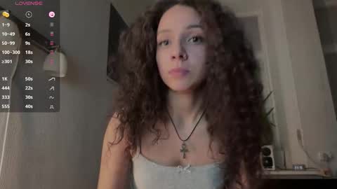 Snapshot of roxieflexie chatting on February 11, 2026, 6:13 pm Roxie online show from February 11, 2026, 6:13 pm