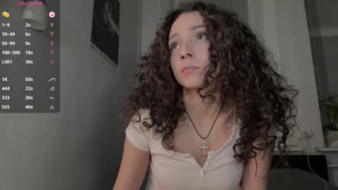 Snapshot of roxieflexie chatting on February 20, 2026, 9:48 pm Roxie online show from February 20, 2026, 9:48 pm