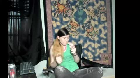 roxihazeleyes online show from July 21, 2026, 1:08 am