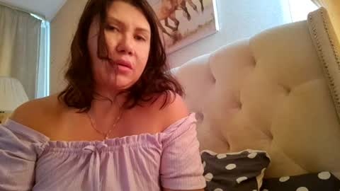 Snapshot of roxolanaa_sexy chatting on July 9, 2026, 12:09 pm ROXOLANAA SEXY online show from July 9, 2026, 12:09 pm