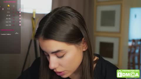 roxxxete online show from September 25, 2025, 7:23 am