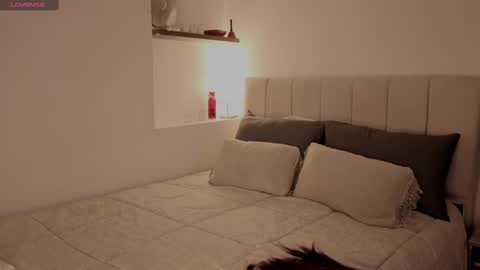 Snapshot of roxxy_mora chatting on September 24, 2025, 11:19 pm Roxxy online show from September 24, 2025, 11:19 pm